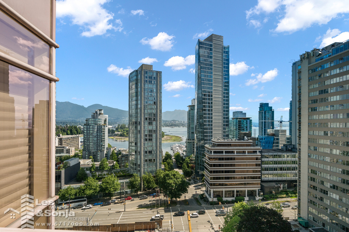 9b 1500 alberni st vancouver 36.jpg